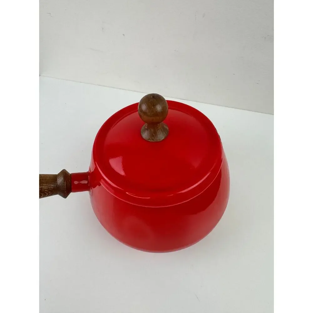 Vintage Styson Bright Red Enamel Fondue Pot Aluminum Wooden Single Handle Lid